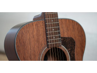 Guild OM-320 Nat Guild OM-320 Nat